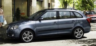 SKODA FABIA COMBI 2008.jpg
