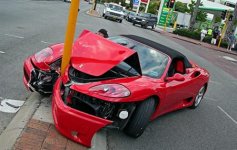 australia-ferrari-360-crash.jpg