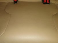 RasguÃ±o en asiento.jpg